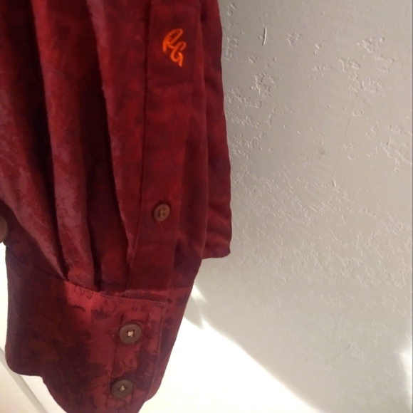 Robert Graham Gingerbread Button Down Shirt - Picture 7 of 10